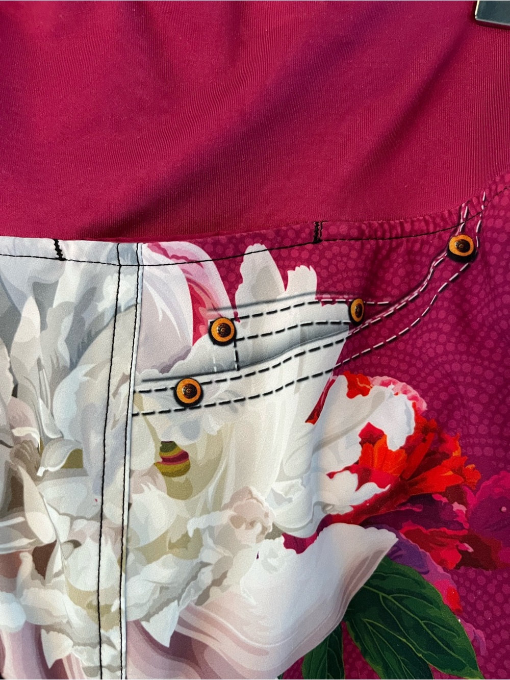 INKnBURN Shorts Fun great colors and patterns Athletic sz 6 two pockets unique - Picture 5 of 7